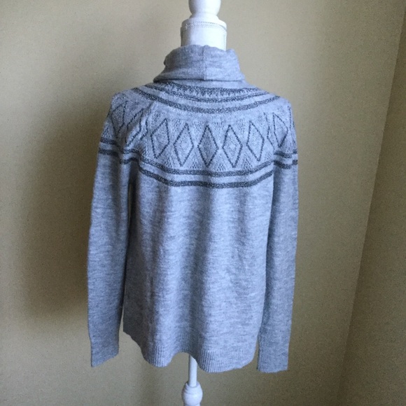 Gray and silver turtleneck sweater size medium - Picture 3 of 4